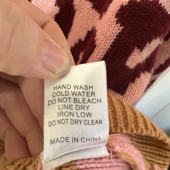 Promesa  Pink and Tan Leopard Print and Striped Women’s Sweater Size S/M - Picture 12 of 15